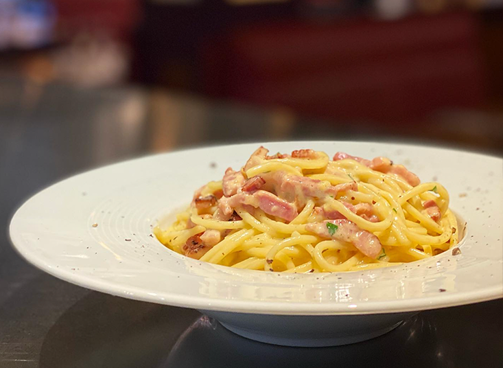 SPAGHETTI À LA CARBONARA​